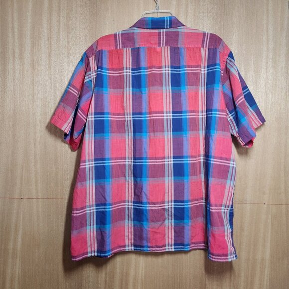 Arrow Sport Size XL Extra Large Short Sleeve Red Paid Shirt Button up Do… - Picture 5 of 5